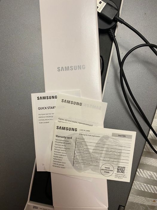 Часы Galaxy Watch 4