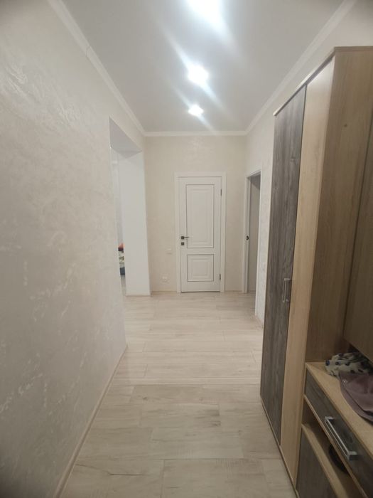 Район Универмаг, 2 комн,74 кв,3/5