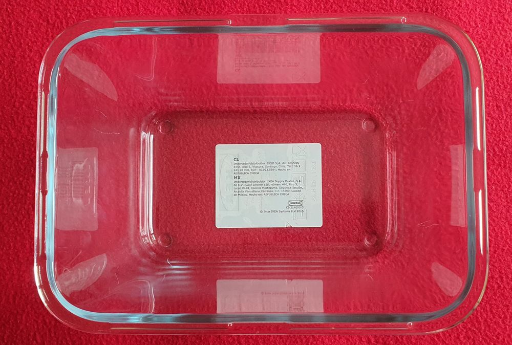 2 чисто нови стъклени кутии от Икеа