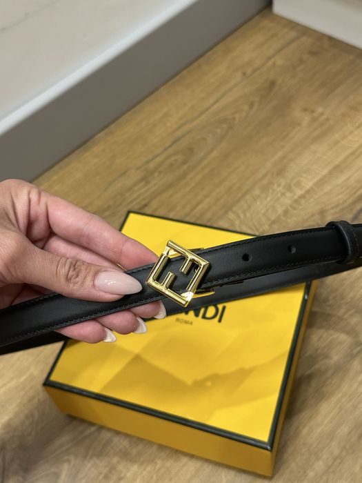 Дамски колан FENDI