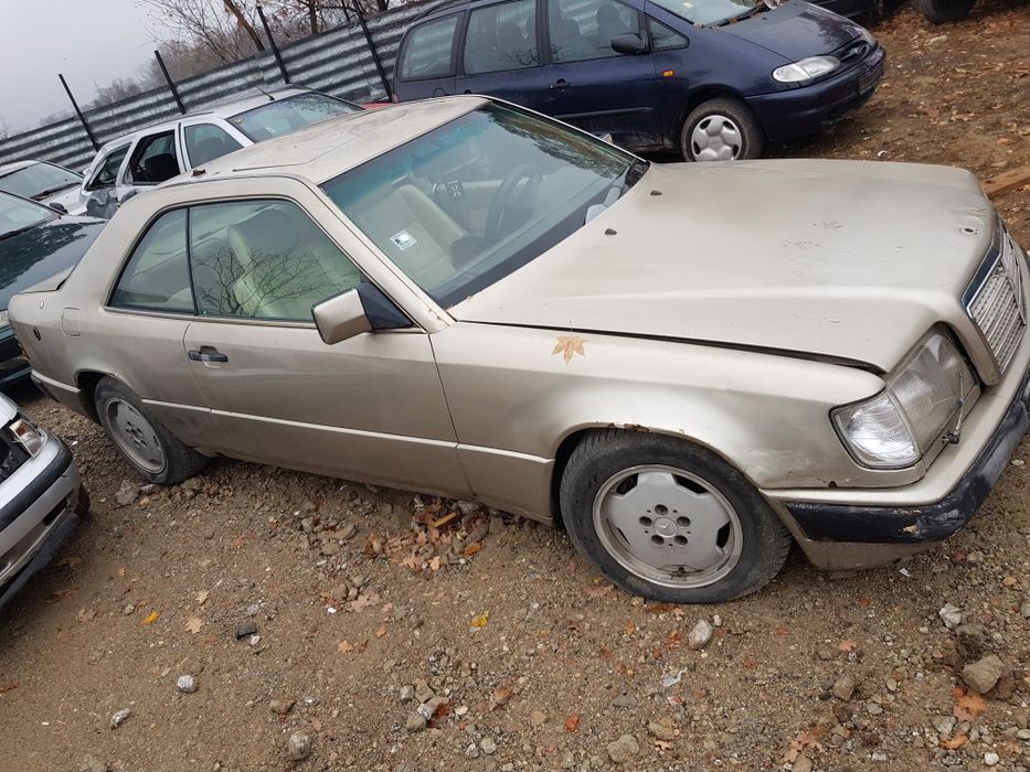 Mercedes 124 Coupe 2.3 На Части !!!