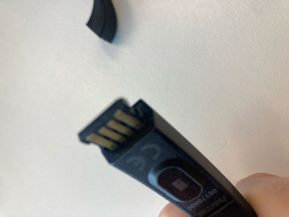 Смарт гривна Hama - Fit Track 1900,отлична