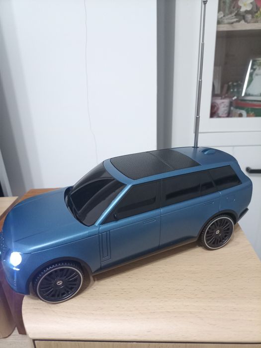 Vând boxă portabilă