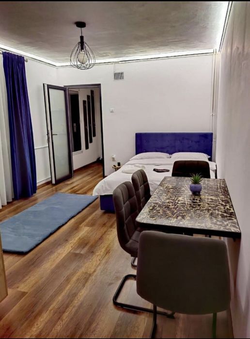 Închiriez apartament 2 camere Mărășești — fotografia 2