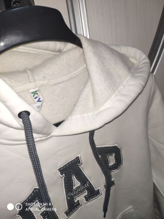 Hudi sotiladi qizlarniki