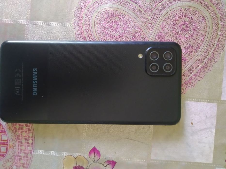 Samsung galaxy A12