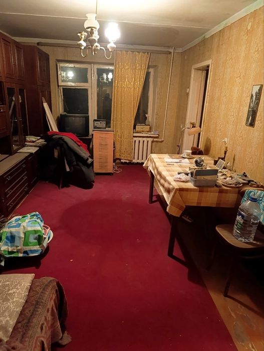 Продаю 3/2/4,болкон 2х6, кирпич! Массив Ялангач, ор-р ЭКО базар !