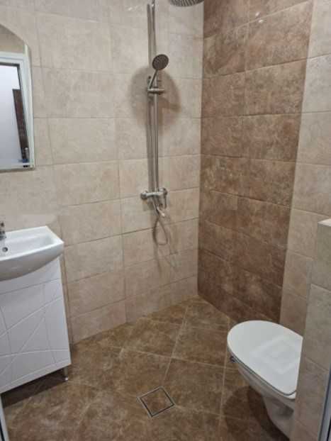 Дава се под наем Едностаен апартамент в София, Витоша - 45 кв.м за 447.78 € - Снимка #3
