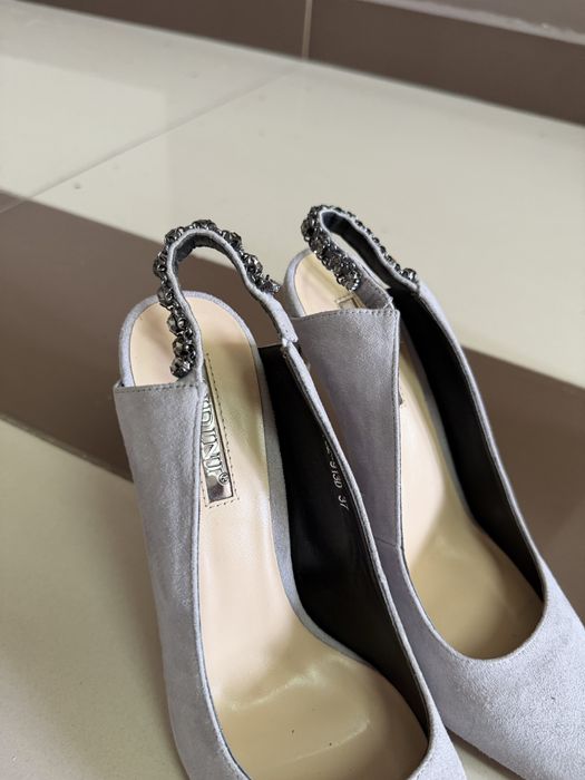 Продам туфли бренда Basconi