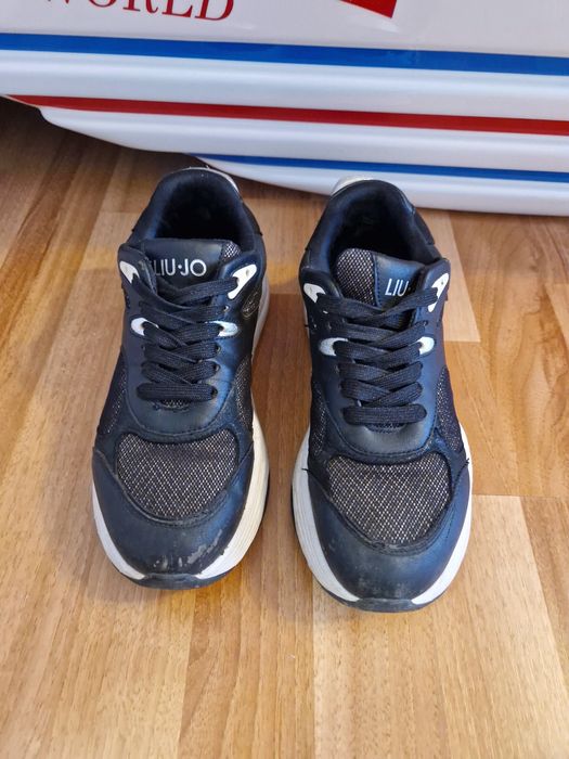 Оригинални Сникърси Liu Jo 36 размер 30лв
