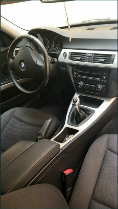 BMW e91 seria 3 318d 143cp impecabila