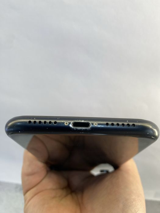 Iphone Xr 128gb сотилади