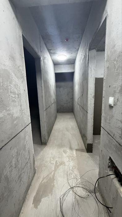 СРОЧНО!!! High town city, 3 xona, 14 qavat, 64 kv.m karobka