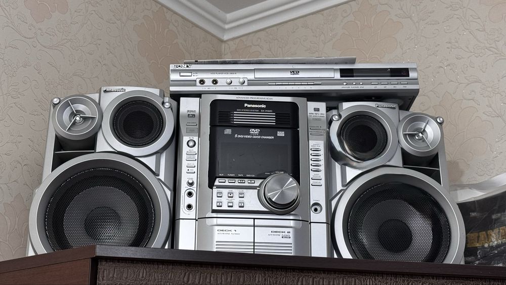 Музыкальный центр Panasonic + DVD/VCD Sony