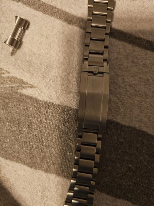 Brățară titan  că noua Tudor Pelagos 39