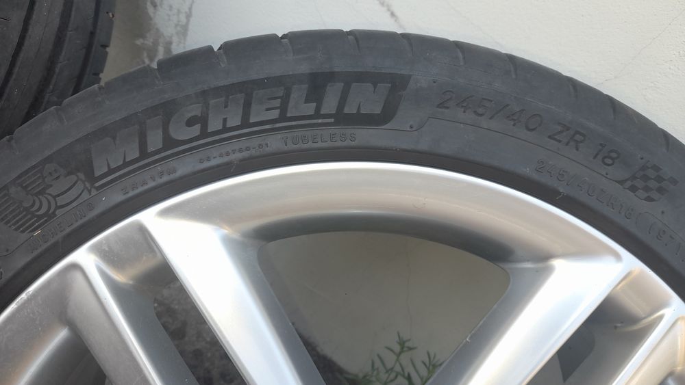 Джанти с гуми за Ауди 18 цола.