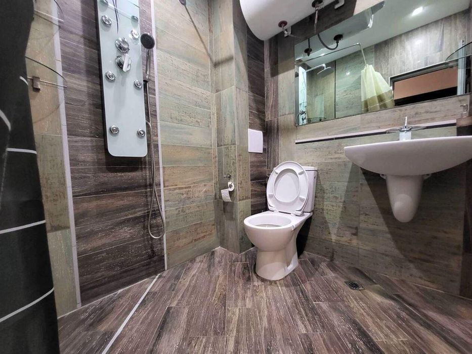 Дава се под наем Тристаен апартамент в Бургас, Възраждане - 95 кв.м за 510 € - Снимка #7