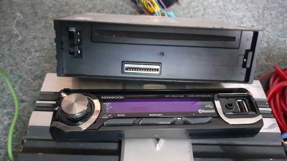 Sistem audio,auto Kenwood