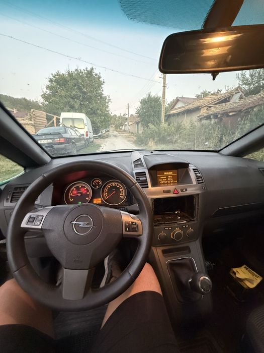 Opel Zafira B 1.9cdti 120hp само на части