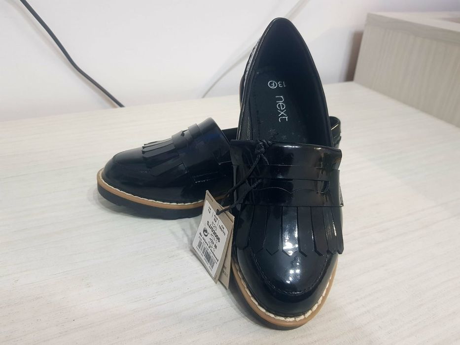 Pantofi fetițe NEXT noi mărime 32