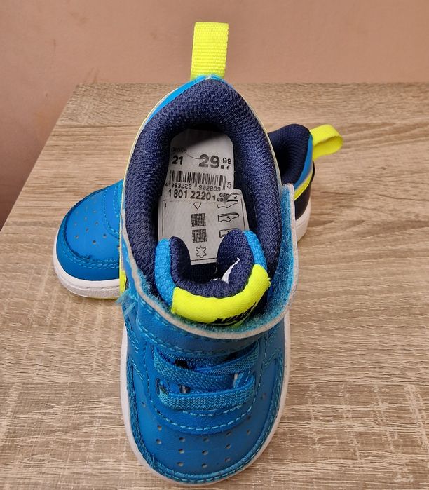 Оригинални бебешки маратонки