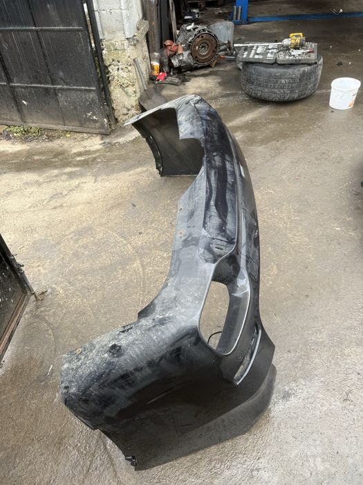 Задна М броня Бмв х5 ф15 (zadna m bronq x5 f15)