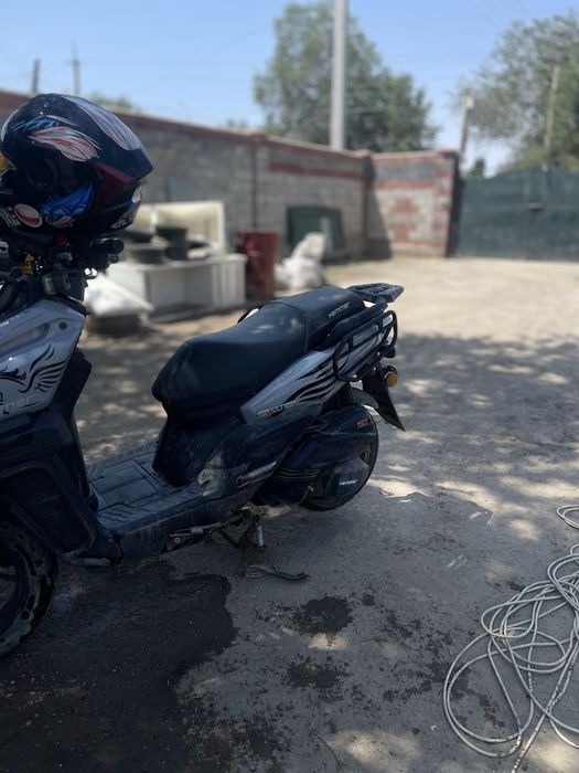 Hammer Tank мопед