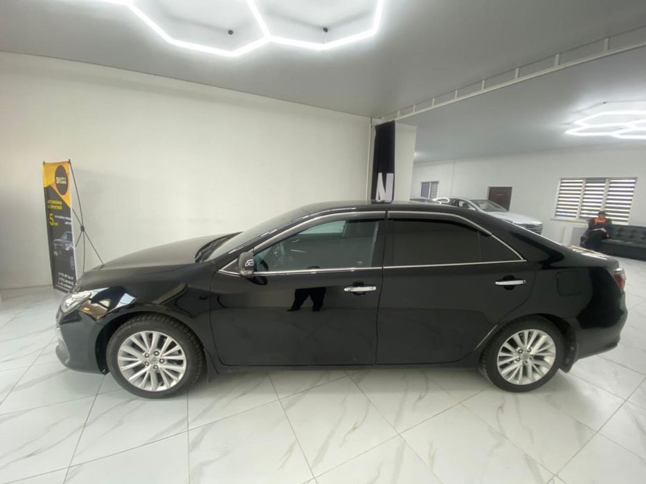 Toyota Camry 55 2015