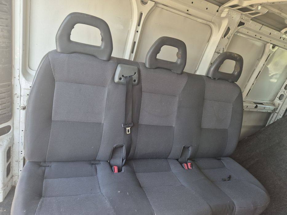 Bancheta spate cu 3 locuri peugeot boxer 2.2hdi an 2008 euro 4