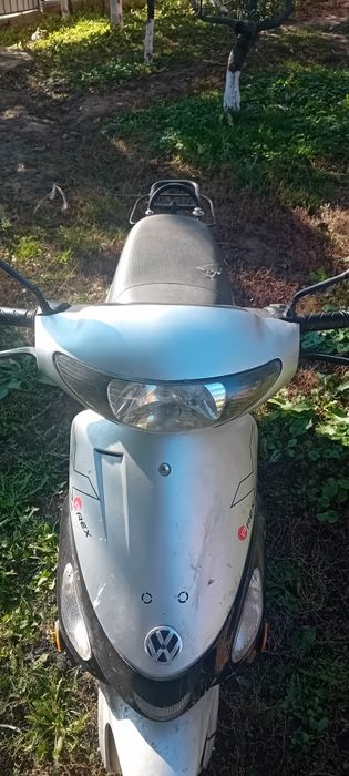 Vând scuter de 49 CC