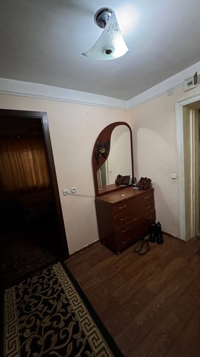 Продажа 3х комнатной квартиры 3(4)/5/5. Метро Новза