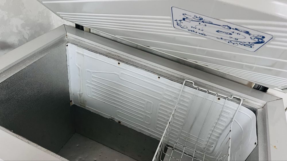 Продам морозильник