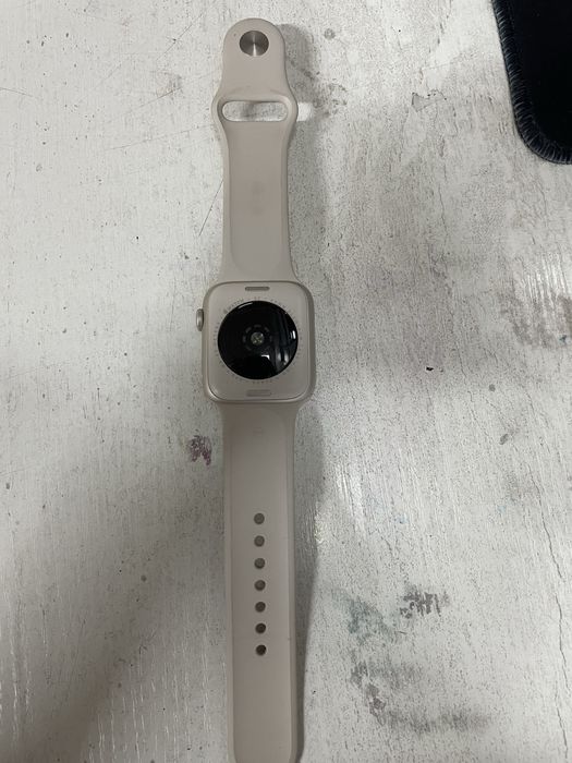 Apple Watch SE 2 44mm