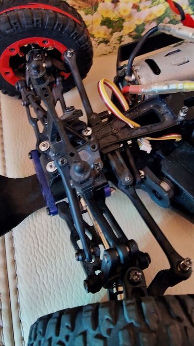 Wltoys 12423 rc машина