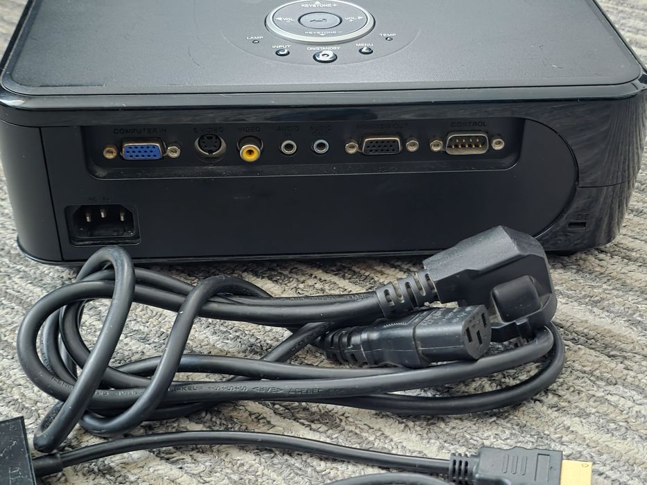 Vand  Videoproiector Toshiba TDP-SP1