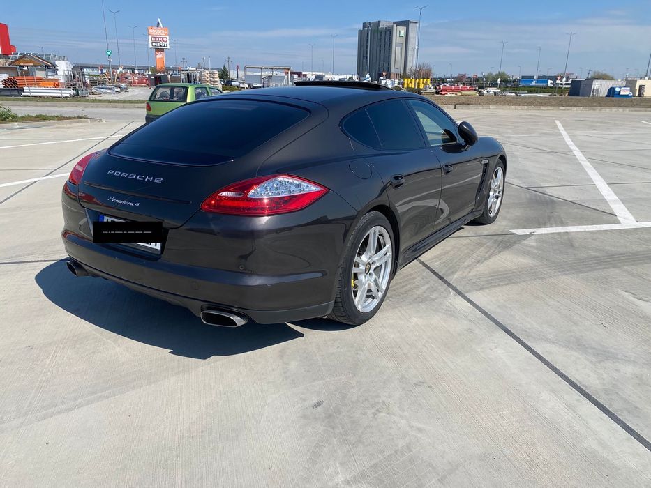 Porsche Panamera 3.6i An 2011 Pret  16500 Euro