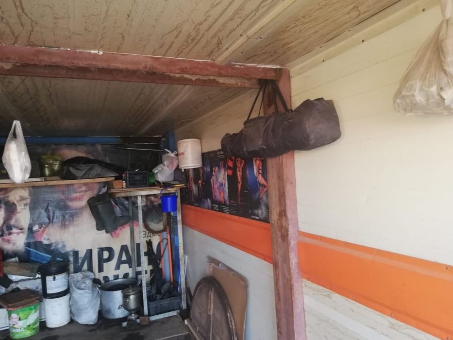 Продам гараж из сэндвич панели