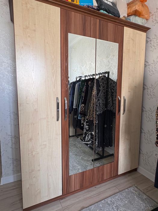 Диван, шкаф, кровать