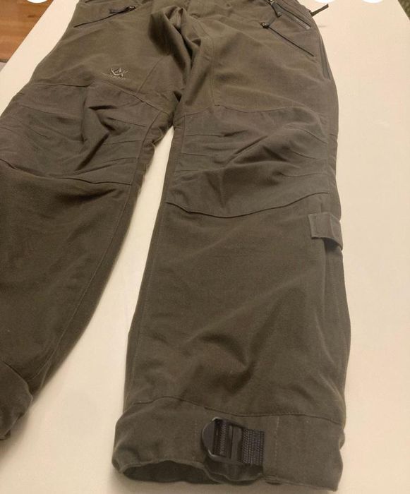 Pantaloni Alaska Superior mărime L, noi nepurtați