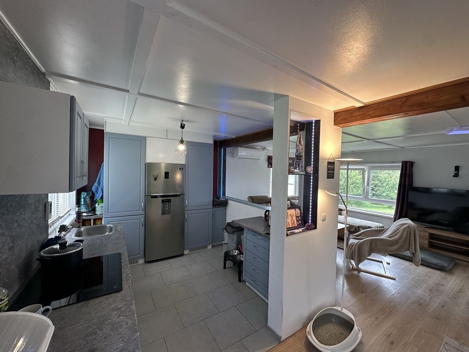 Продава се Къща в Тервел - 100 кв.м за 650 €/кв.м - Снимка #2