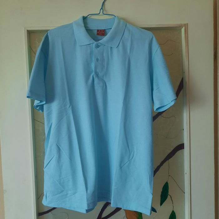 Продавам  3 бр фанелки+2бр