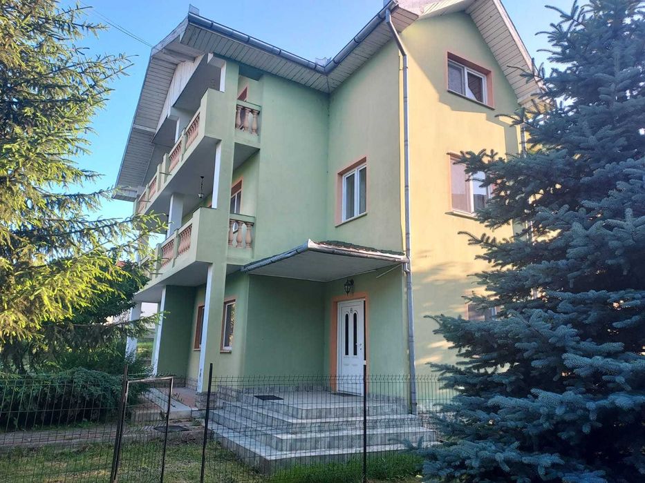 Persoana fizica vand casa cu teren in Zalau,Jud.Salaj