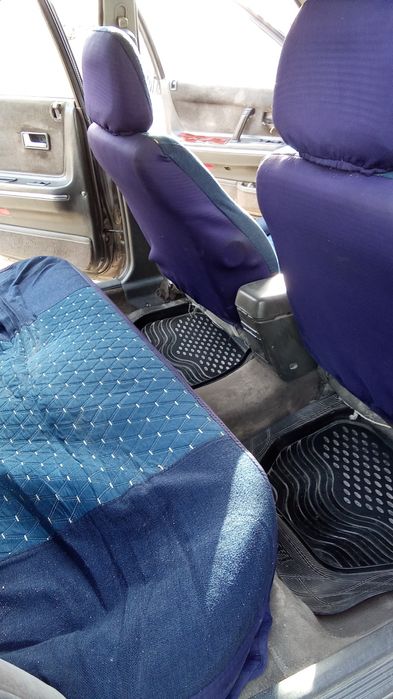 Мазда универсал.