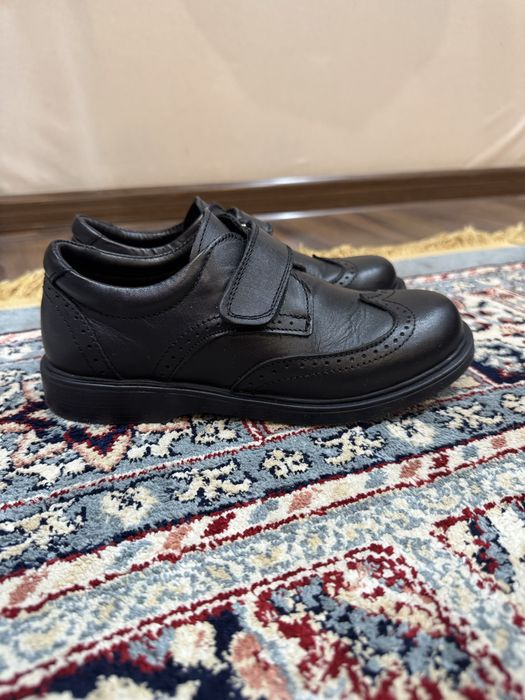 Продам кожаную обувь