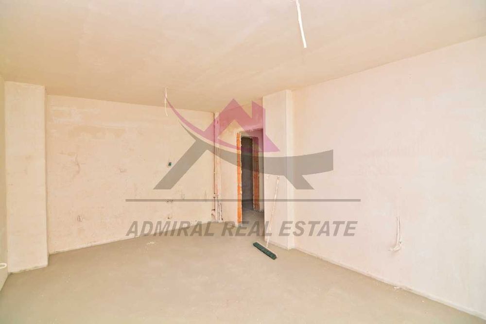 Продава се Двустаен апартамент в Варна, Възраждане 4 - 58 кв.м за 1100 €/кв.м - Снимка #1
