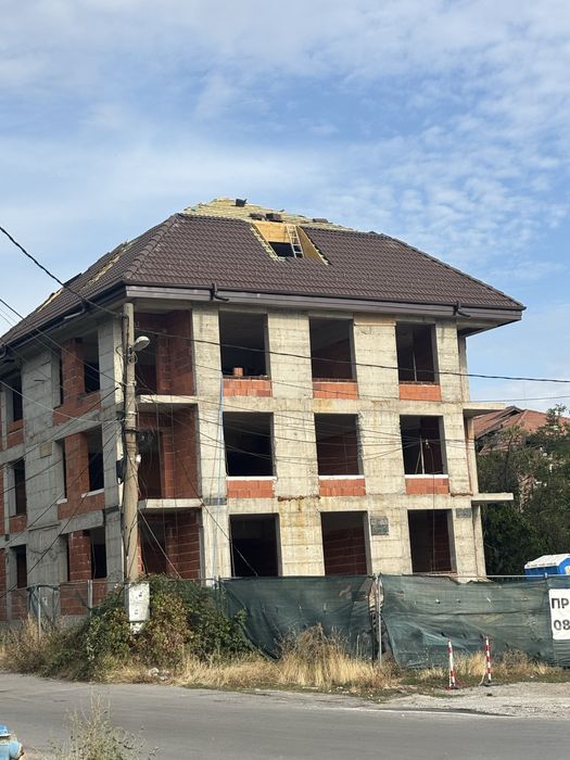 Ремонт на покриви Хидроизолация Изграждане на навеси Тенекеджийски усл