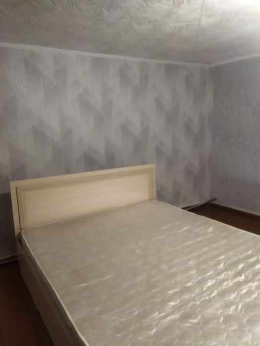 Поклейка обоев качественно