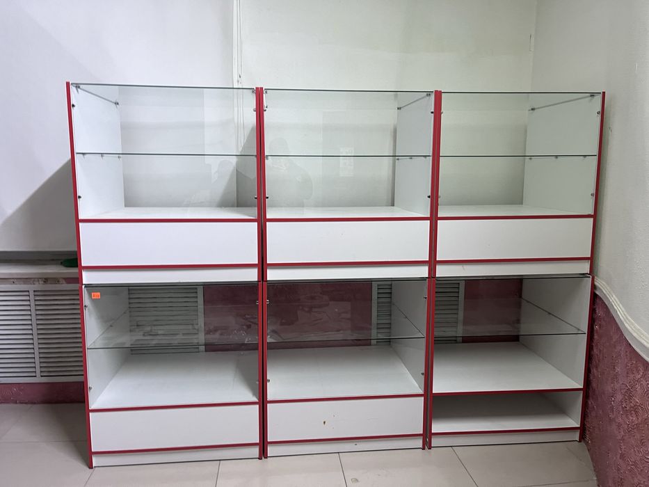 Продам торговые прилавки-витрины