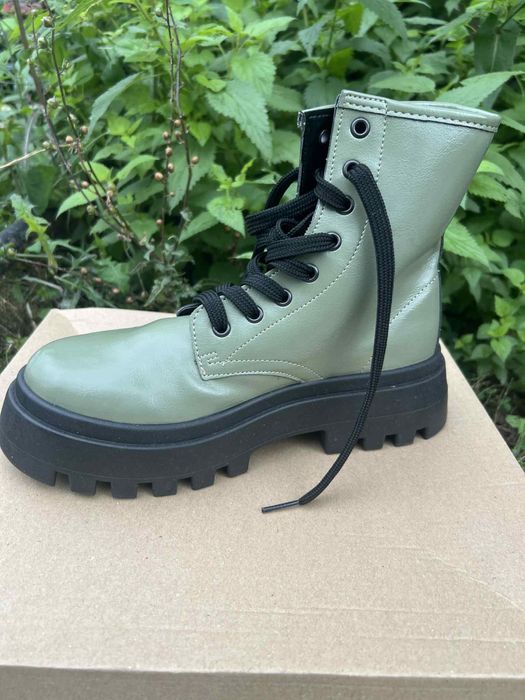 Боти размер 37 н-еко кожа