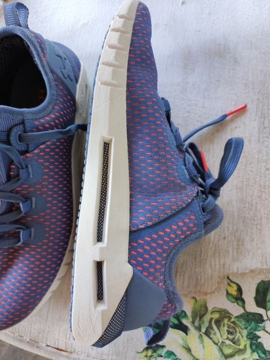 Under armour  Hovr 38 размер